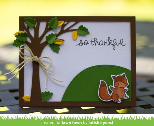 Lawn Fawn - Leafy Tree Backdrop: Landscape - Cuts