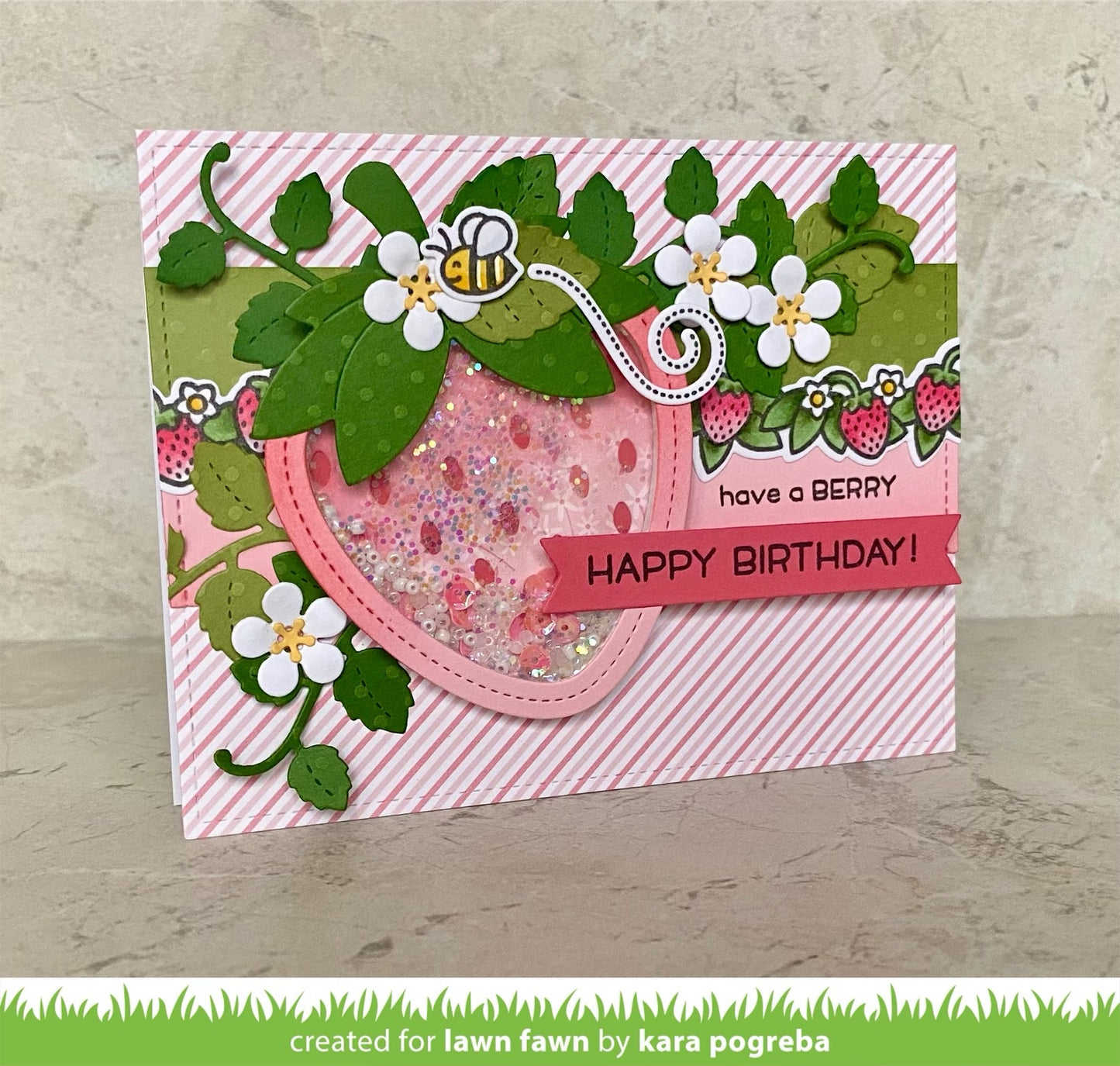 Lawn Fawn - Stitched Strawberry Frame - Stand Alone Stanze
