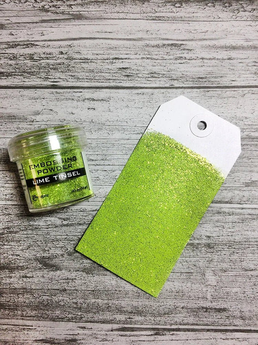 Beispiel Tag mit Ranger Embossing Powder Lime Tinsel 28 g in Limettengrün
