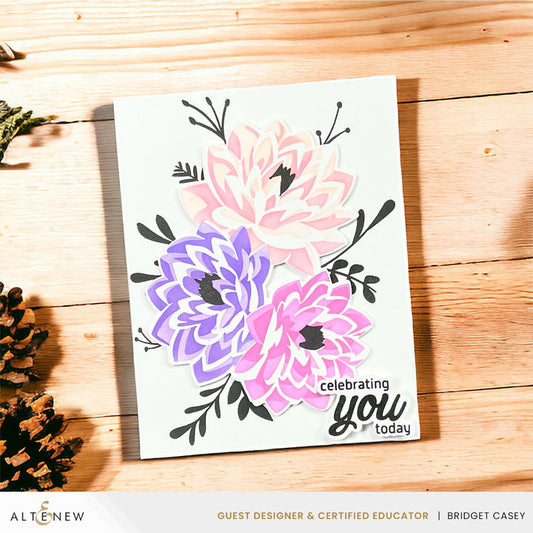 Altenew Dynamic Duo: Modern Dahlia Stencil Schablone 15x15cm und clear Stamp 3x4 Modern Dahlia Bunch