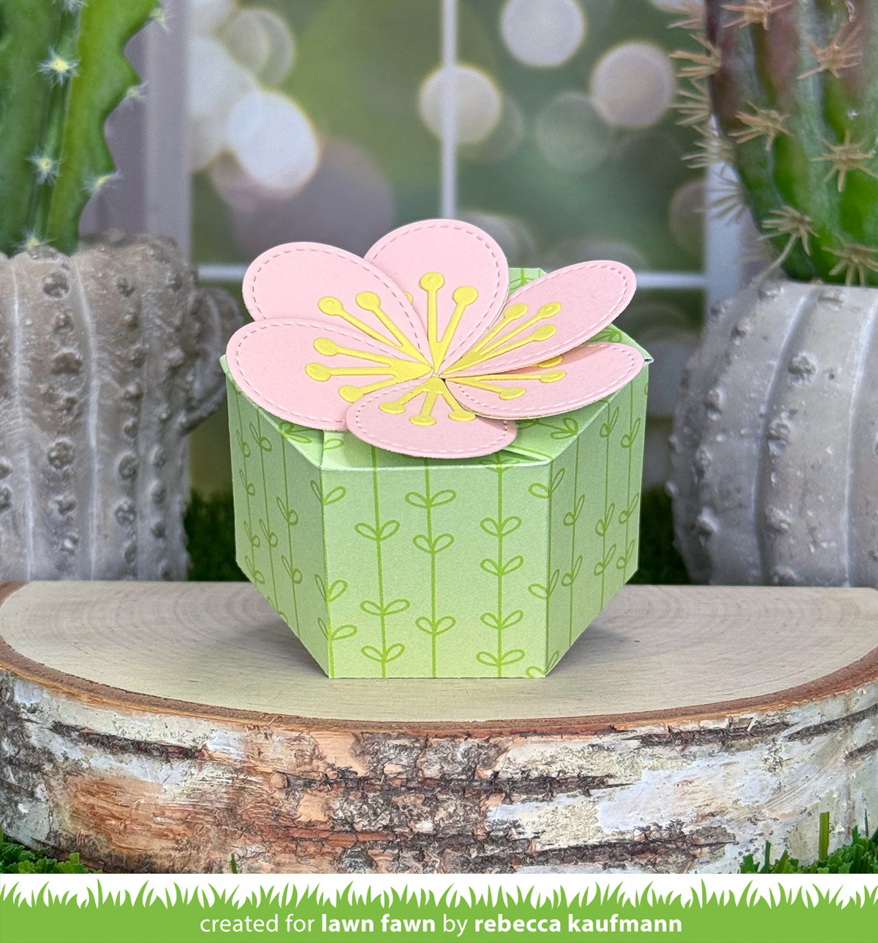 Lawn Fawn Flower Treat Box Stand alone Stanzen
