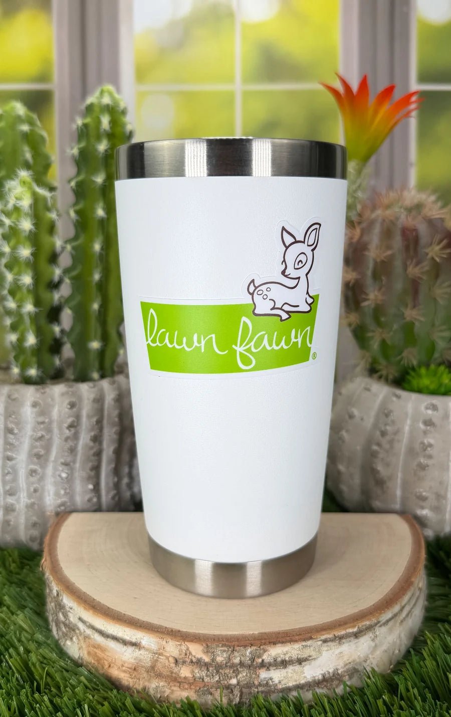 Lawn Fawn Logo Vinyl Sticker (3 stk.) Produktbild 2