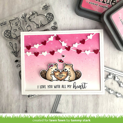 Lawn Fawn - Heart Garland Backgdrop: Landscape - Stand Alone Stanzen